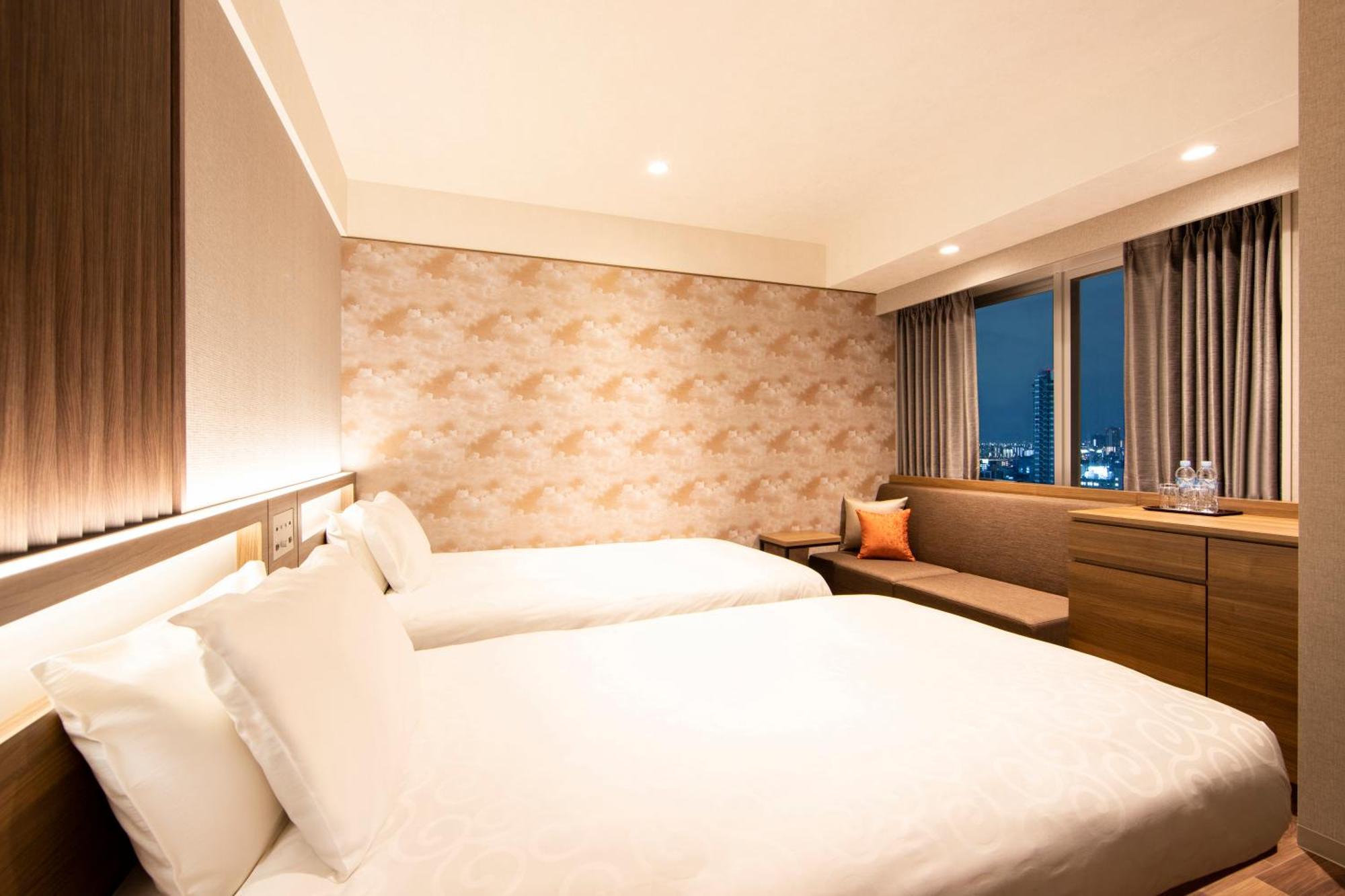 Karaksa Hotel Grande Shin-Osaka Tower Luaran gambar